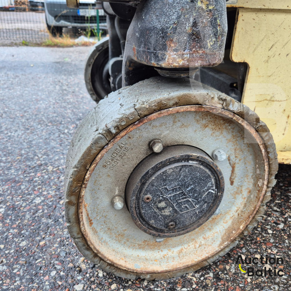 JLG 3246 ES