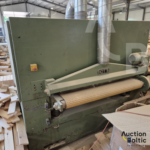Wide wood polishing machine
