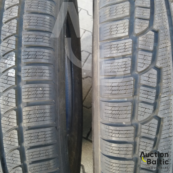 Nokian 265/70R17