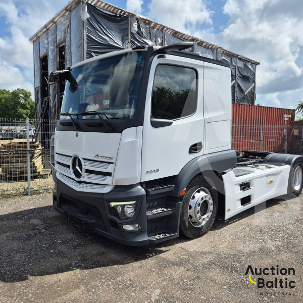 Mercedes-Benz Actros 1843