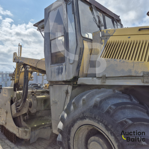 Bomag MPH 122