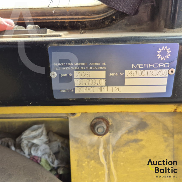 Bomag MPH 122