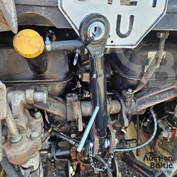 Belarus MTZ 952 +  Quicke Q760