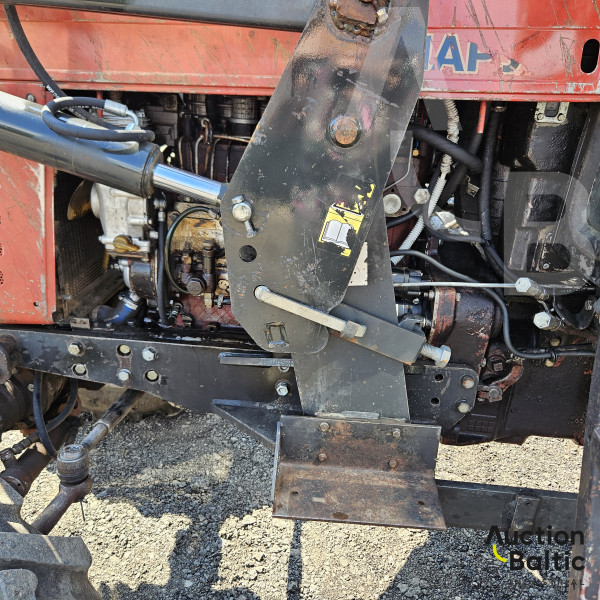 Belarus MTZ 952 +  Quicke Q760