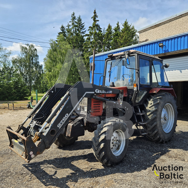 Belarus MTZ 952 +  Quicke Q760