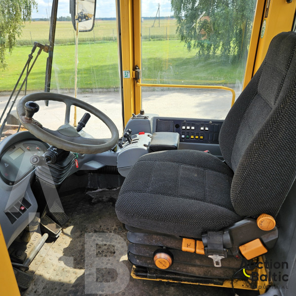 Volvo L 110 E
