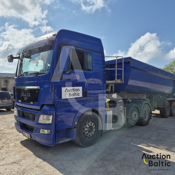 MAN TGX24.360 + Langendorf
