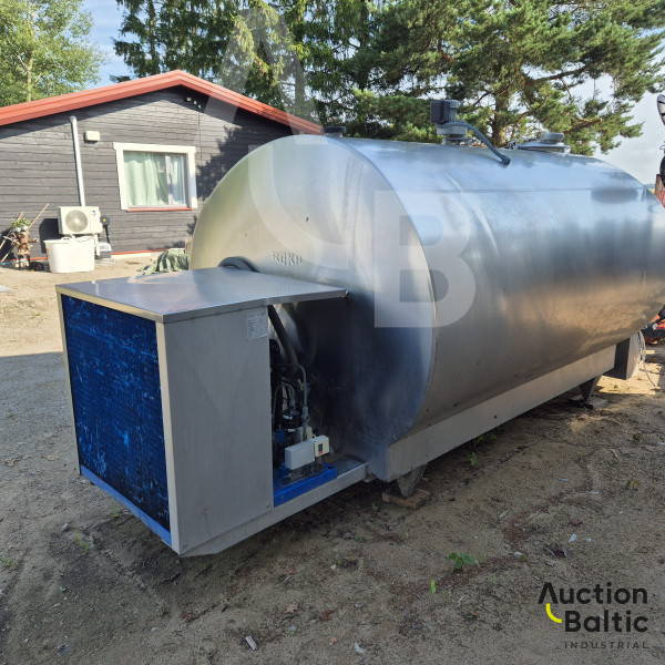 Roka milk refrigerator