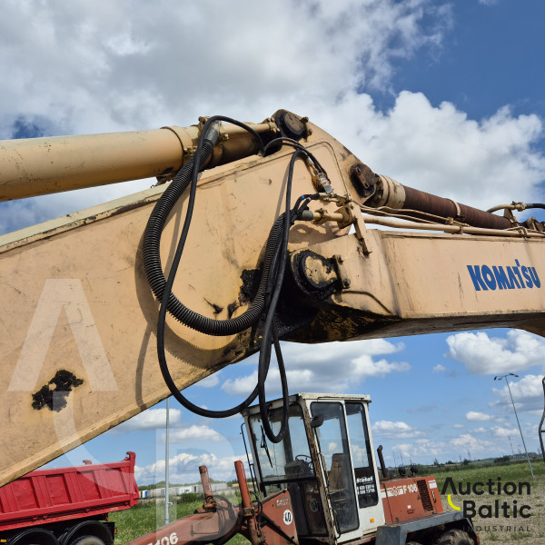 Komatsu PC340NLC-6K