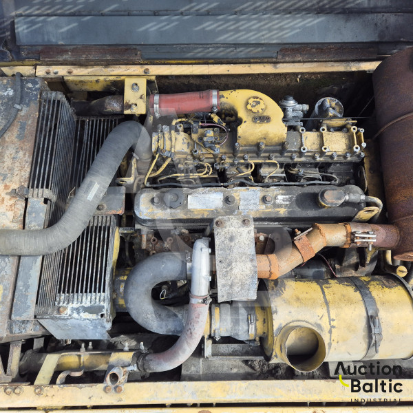 Komatsu PC340NLC-6K