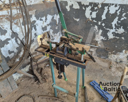 Saw setter