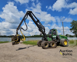 John Deere 1170 E