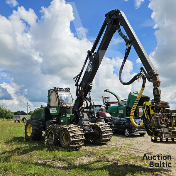 John Deere 1170 E