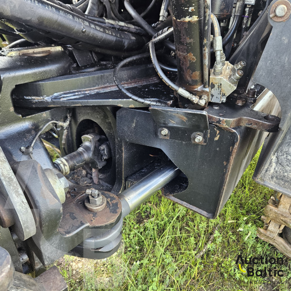 John Deere 1170 E
