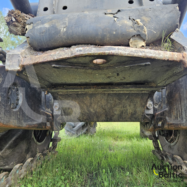 John Deere 1170 E