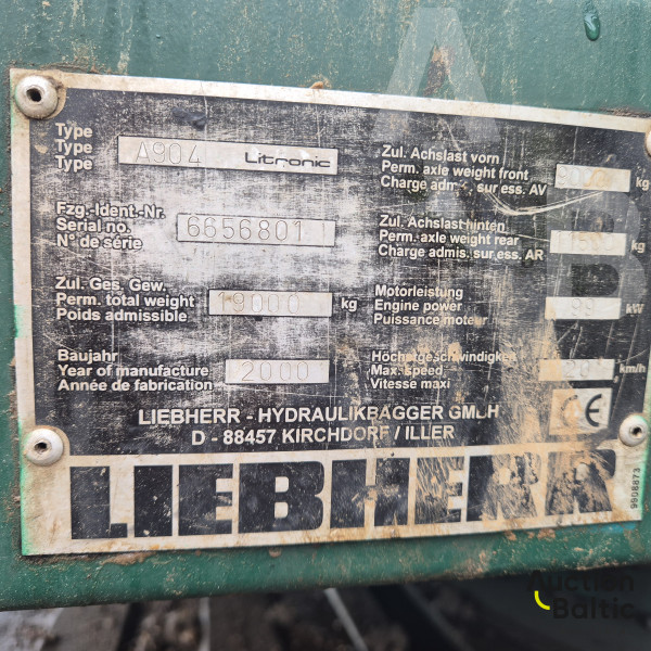Liebherr A 904