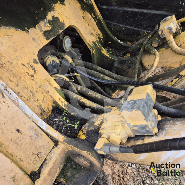 Komatsu PC340LC-6K