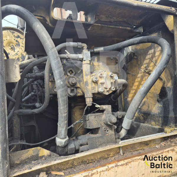 Komatsu PC340LC-6K