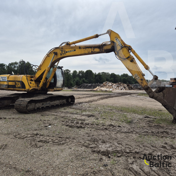 JCB JS 200 LC