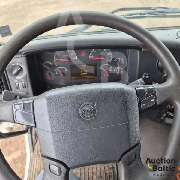 Volvo FM12
