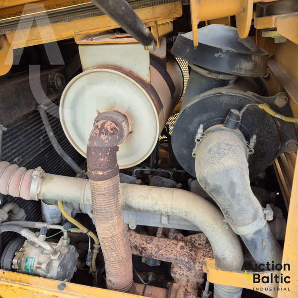 Liebherr PR 724 L GP