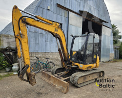 JCB 8052