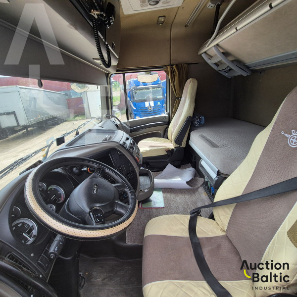 DAF XF105.460