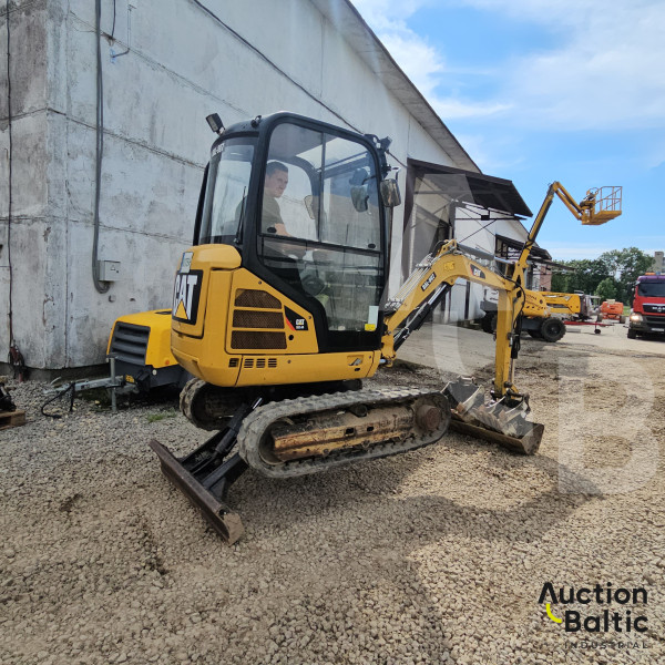 Caterpillar 302.4 D