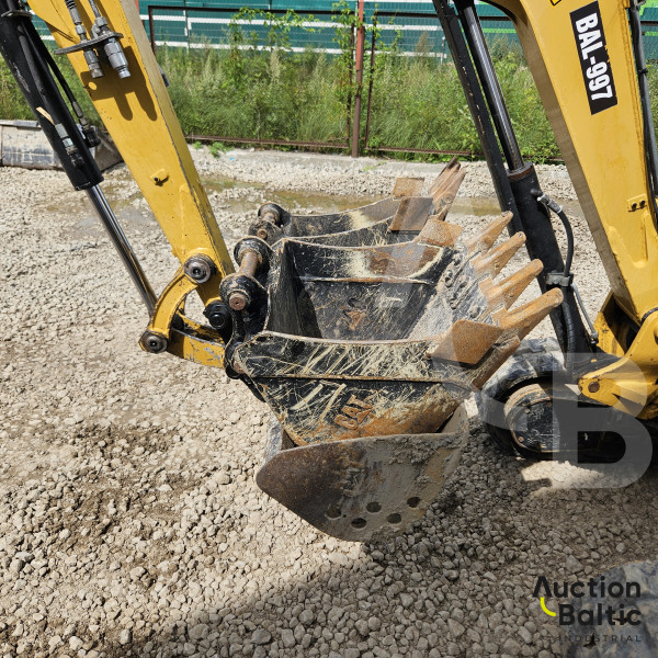Caterpillar 302.4 D