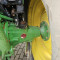 John Deere 6810