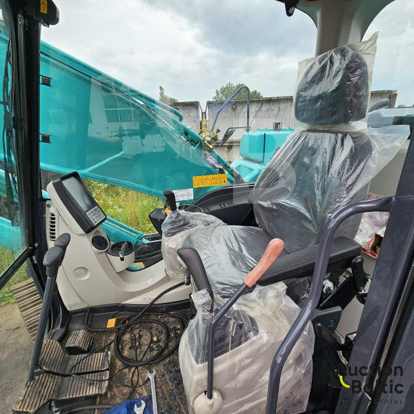 Kobelco SK 220-10