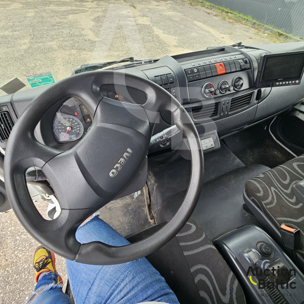 Iveco Euro Cargo 120E 25