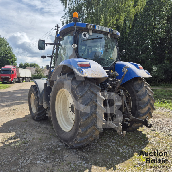 New Holland T 7.210