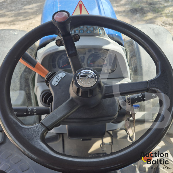 New Holland T 7.210