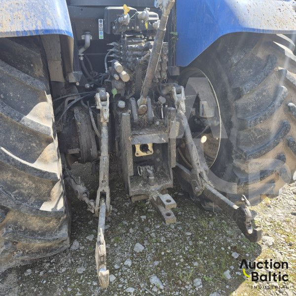 New Holland T 7.210