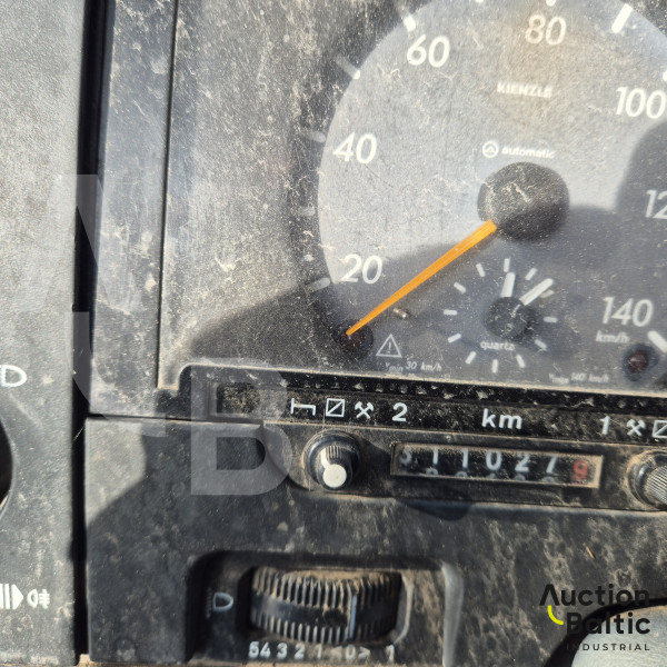 Mercedes-Benz 614D