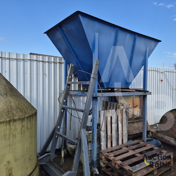 Hopper for various materials