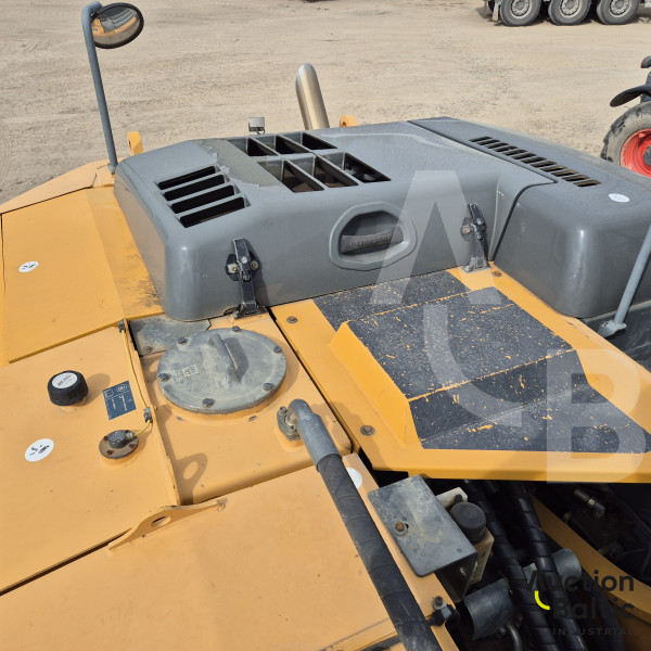 Liebherr R 916 LC