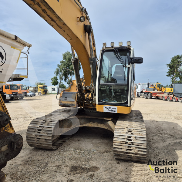 Liebherr R 916 LC