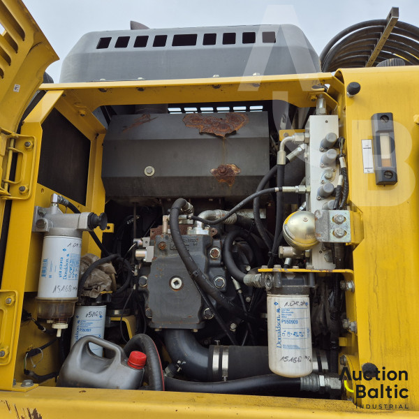 Komatsu PW160