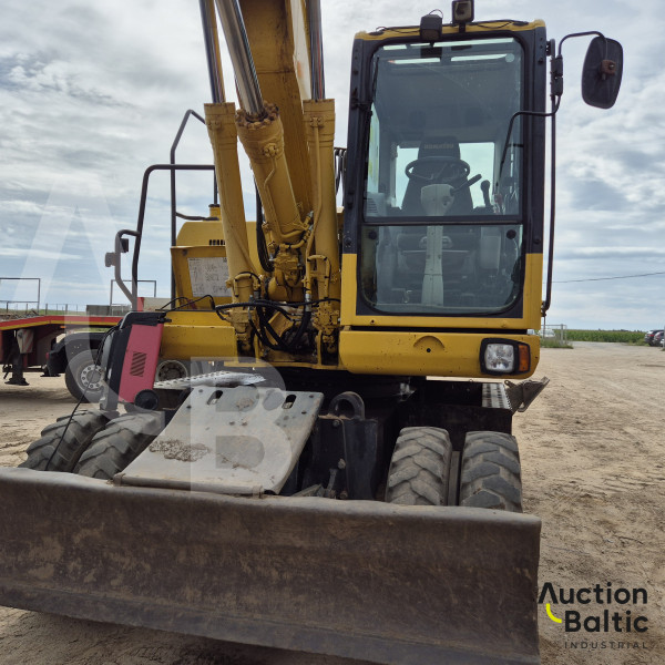 Komatsu PW160