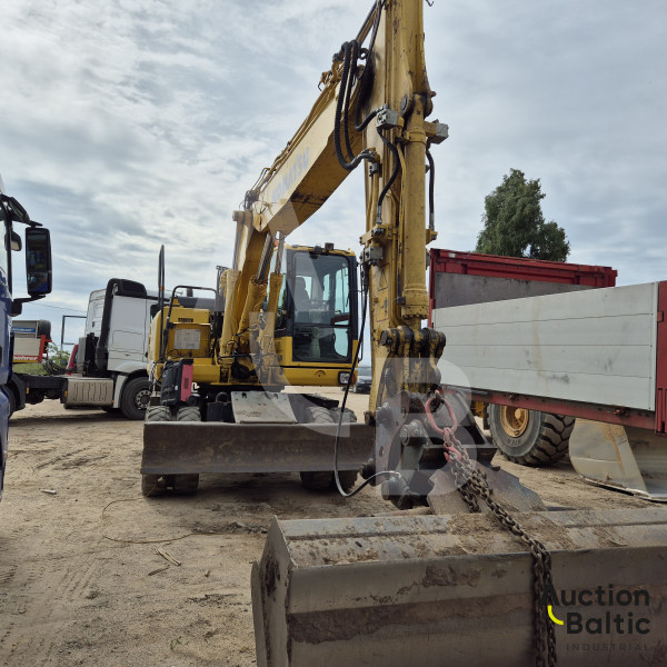 Komatsu PW160