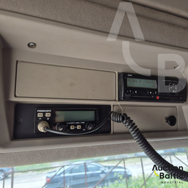 Iveco AS 440S + Carnehl CHKS/A