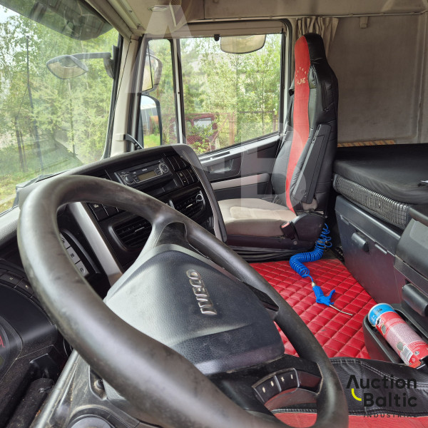 Iveco AS 440S + Carnehl CHKS/A
