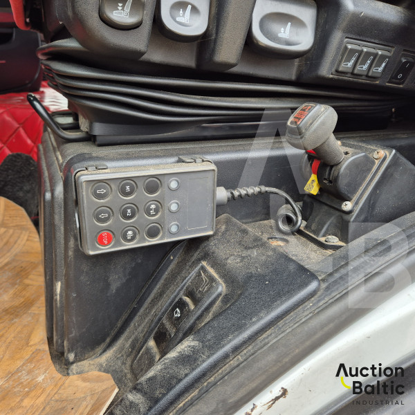 Iveco AS 440S + Carnehl CHKS/A