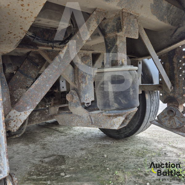 Iveco AS 440S + Carnehl CHKS/A