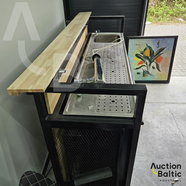 Mobile beer bar and display refrigerator