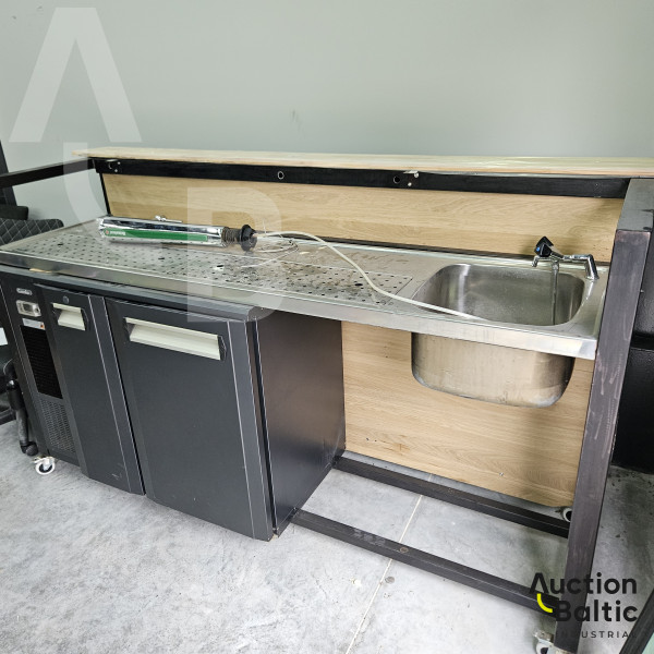 Mobile beer bar and display refrigerator