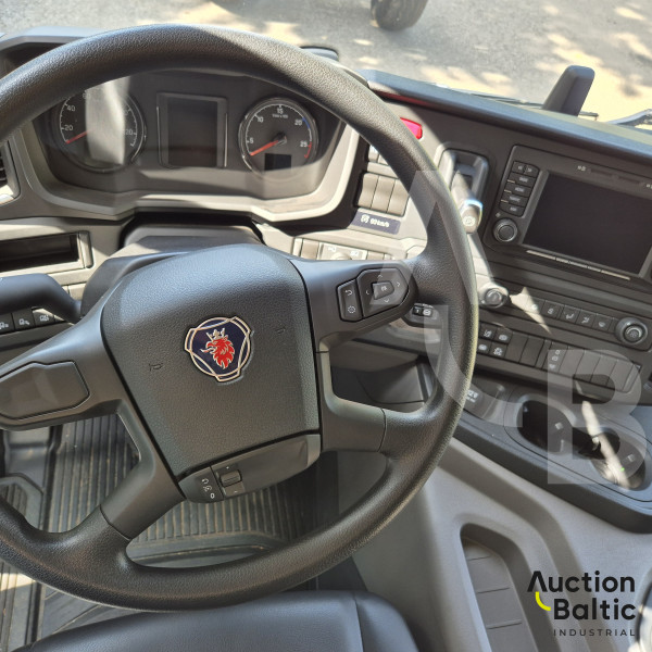 Scania P 320