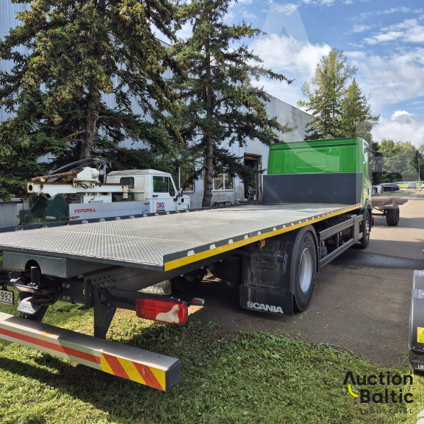 Scania P 320